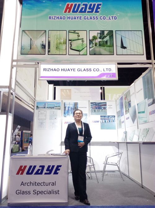 我公司組團(tuán)參加美國(guó)國(guó)際玻璃門(mén)窗展覽會(huì)1